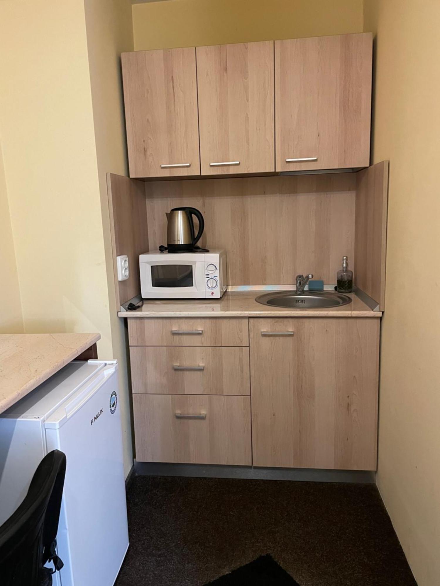 Apartmán La O Barfa Ploieşti Exteriér fotografie